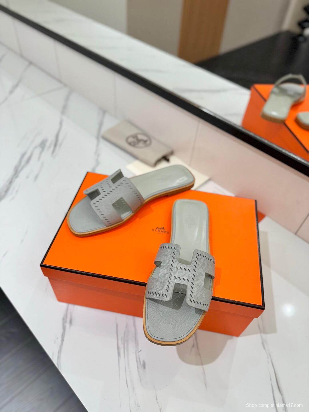 2025 Women Hermès Gray Leather Slippers