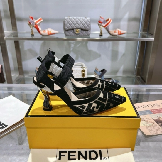 2025 Women Fendi Black Beige Fabric Leather High Heel MJ00280