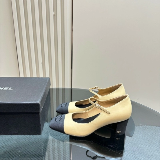 2025 Women Chanel Beige Black Leather Mary Jane Shoes KFY00290