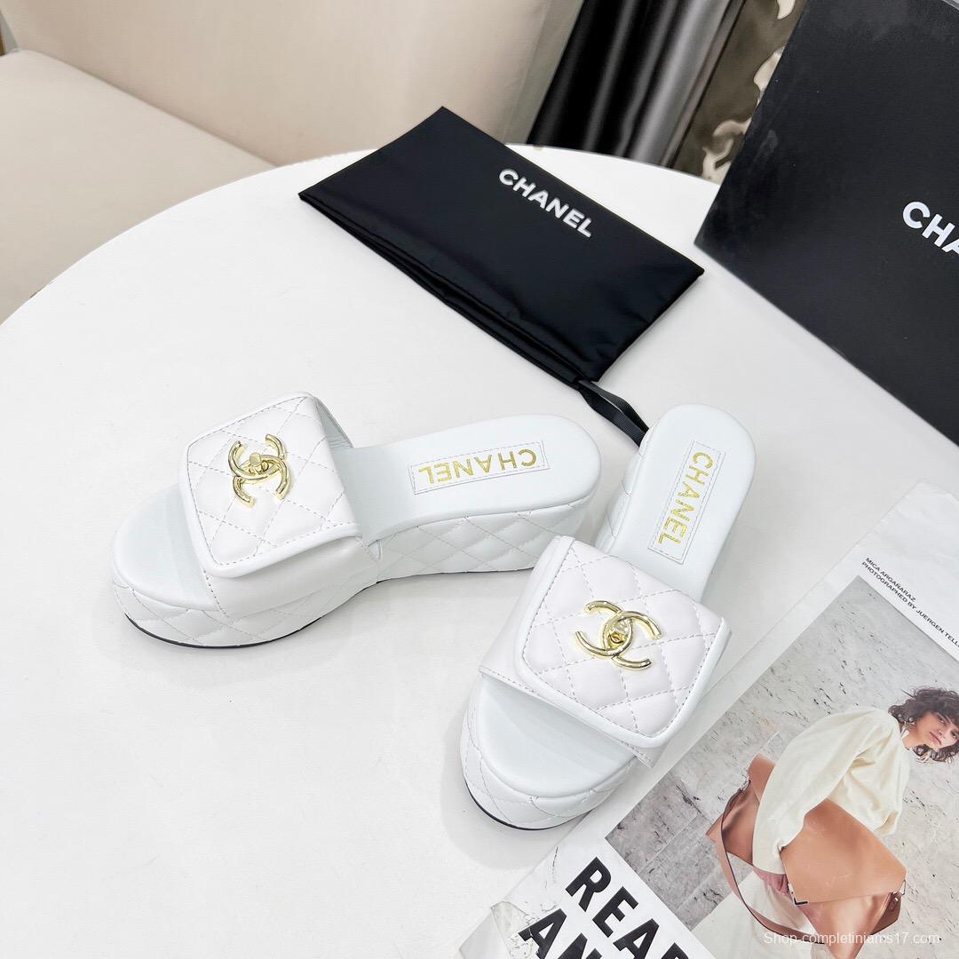 2025 Women Chanel White Leather Sandals