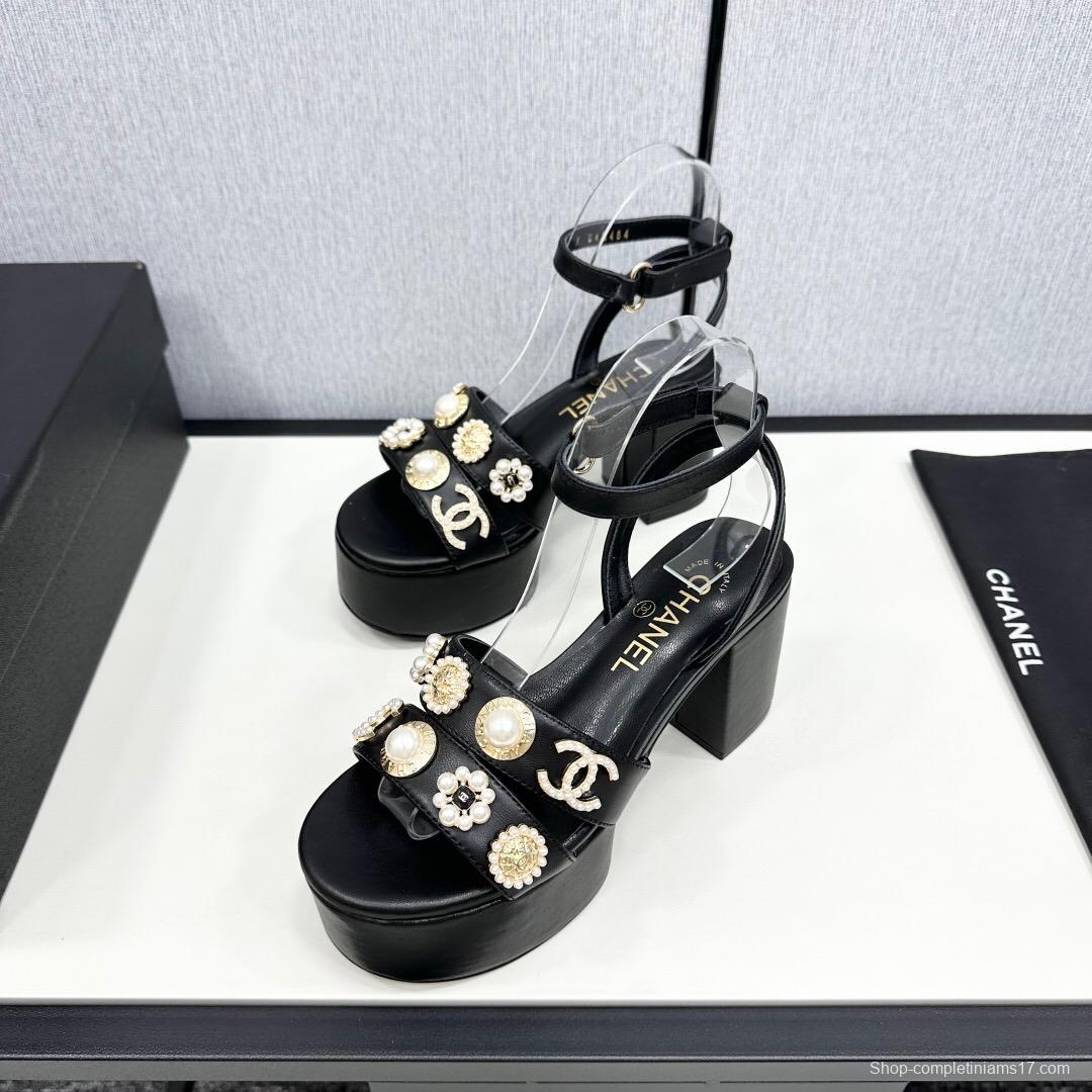 2025 Women Chanel Black Leather Platform Sandals CC Logo KFY00310