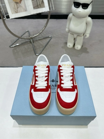 2025 Women Prada Red White Leather Sneakers KFY00310