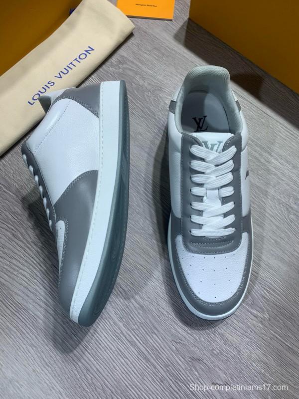2024 Unisex Louis Vuitton White Grey Calfskin Leather Sneakers MJ00380