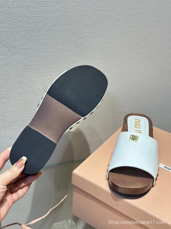 2025 Women Miumiu White Leather Slippers