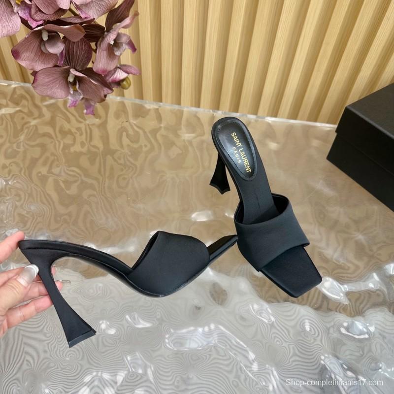 2025 Women Yves Saint Laurent Black Silk Heels KFY00280