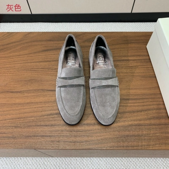 2025 Men Brunello Cucinelli Grey Suede Loafers Handcrafted Leather Sole KFY00300(M)