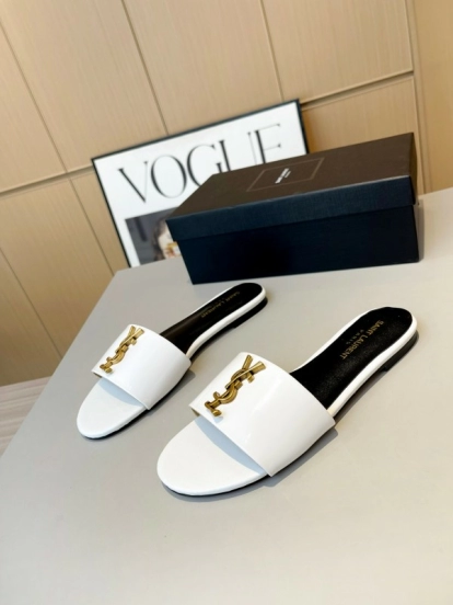 2025 Women Yves Saint Laurent White Leather Slippers LY00180