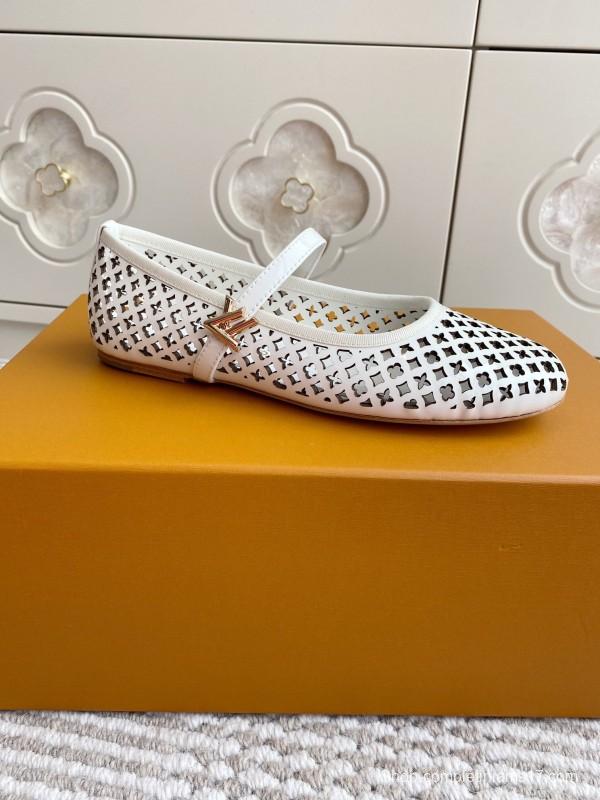 2025 Women Louis Vuitton White Leather Mary Jane Perforated KFY00310
