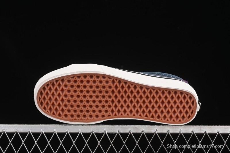 Vans Sk8-Low Skate Shoes with Slip-Resistant Sole - VN0A4UUK76T