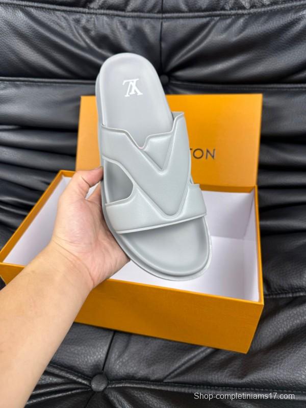 2025 Men Louis Vuitton White Leather Slippers AS00180