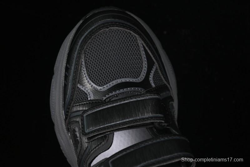 New York Yankees MLB Ace Runner Mask Jane Summer Casual Sandals - 3ASDACE5350BKS