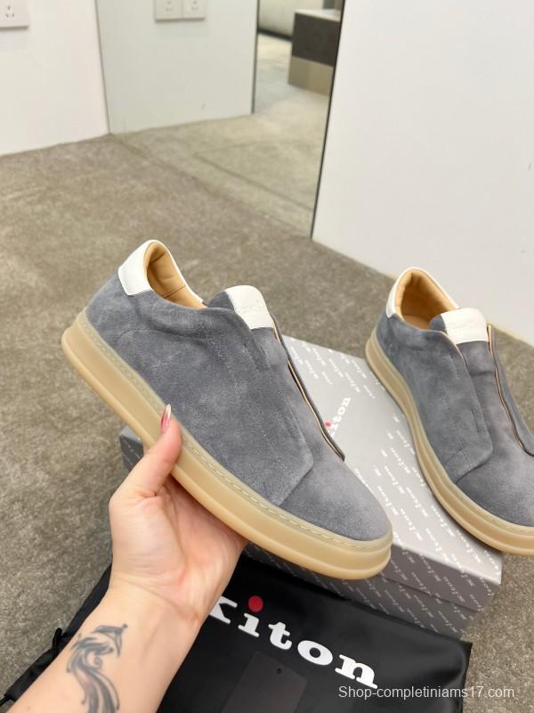 Kiton Men's Four Seasons Classic Casual Slip-On Loafer - AS00320