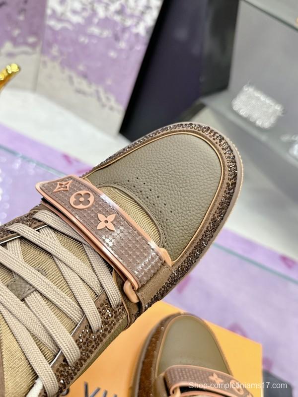 2025 Unisex Louis Vuitton Brown Khaki Leather Fabric Plimsolls Beading AS00400