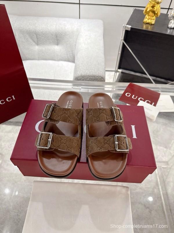 2025 Unisex Gucci Brown Leather Slippers Double G Embossed AS00240