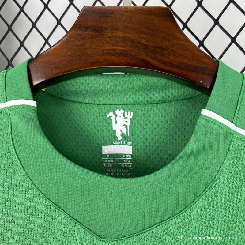 2007/08 Manchester United Green Goalkeeper Long Sleeves Retro Jersey