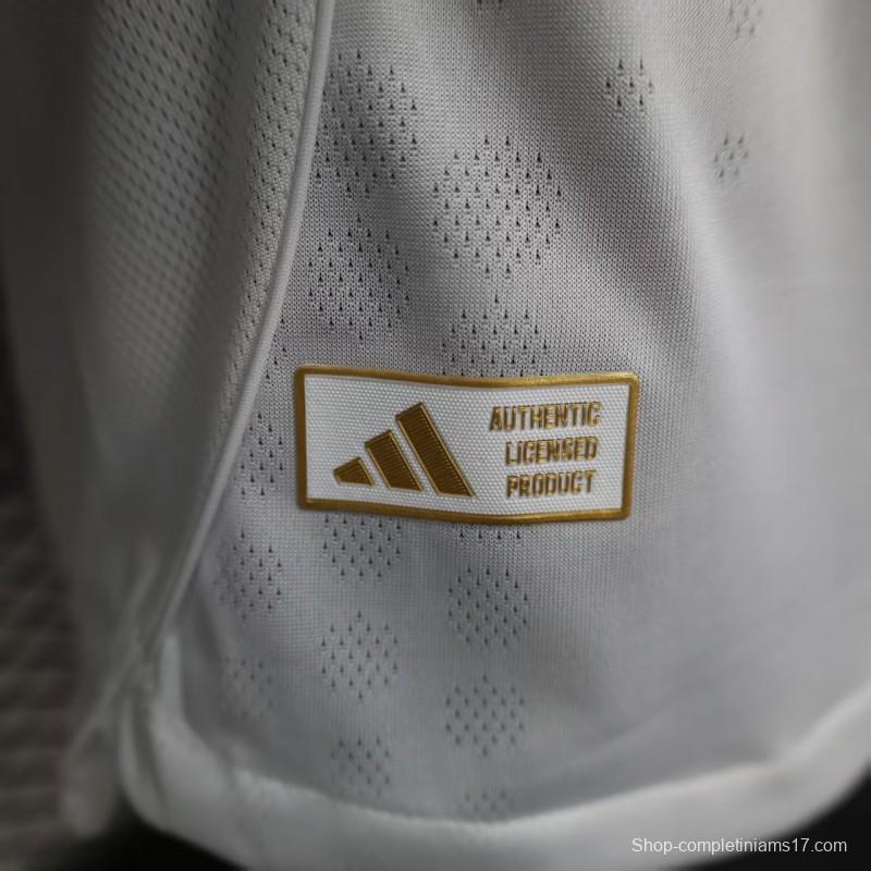 Player Version 25/26 Leeds United Home Jerey