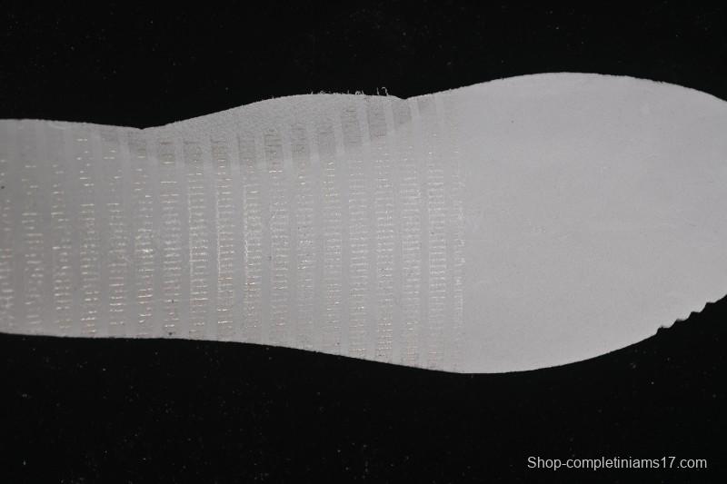 Nike Air Max Plus Retro Running Shoes with Air Cushion Technology - 604133-050