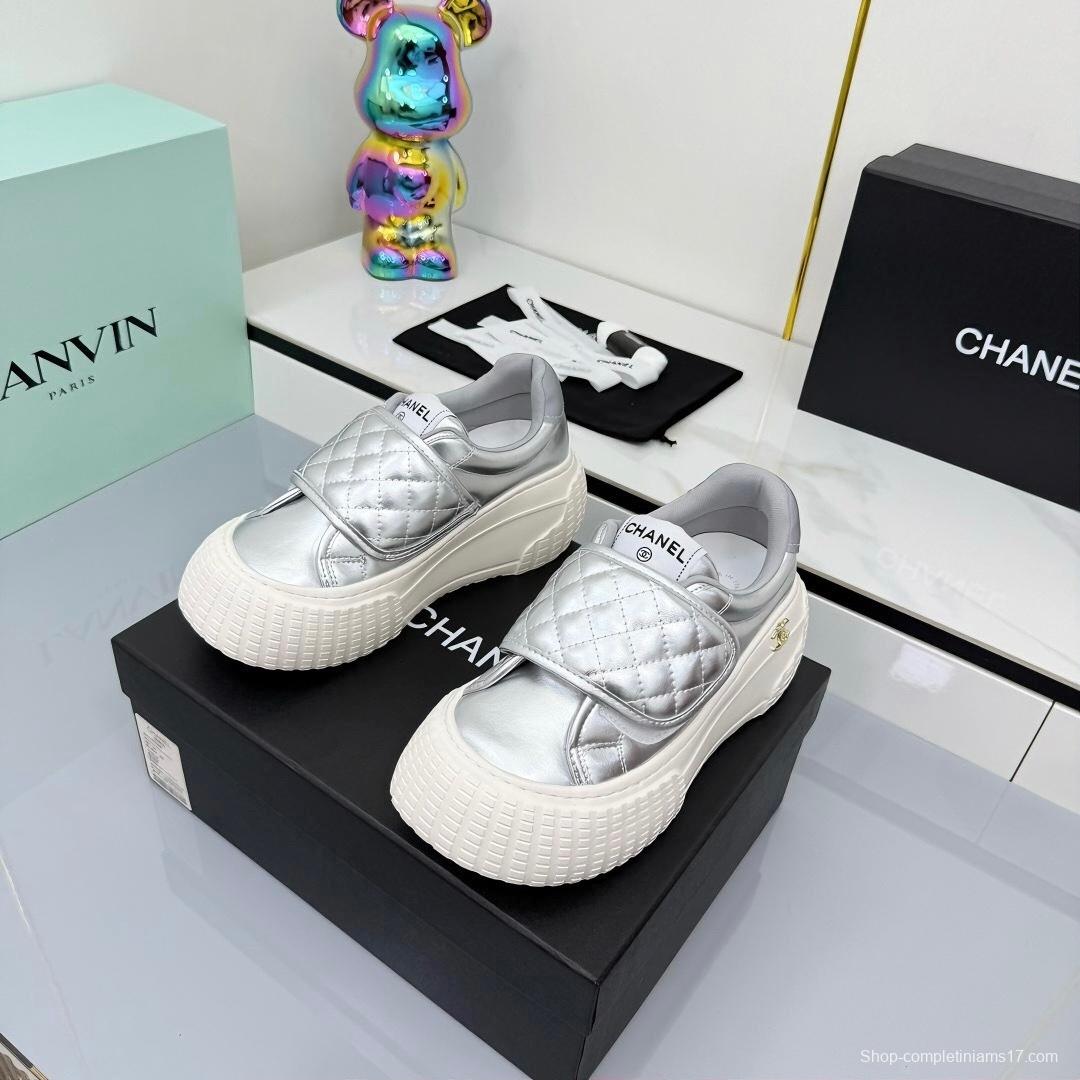 Chanel 2025/SS Panda Casual Sneakers Bread Shoes - LY00330