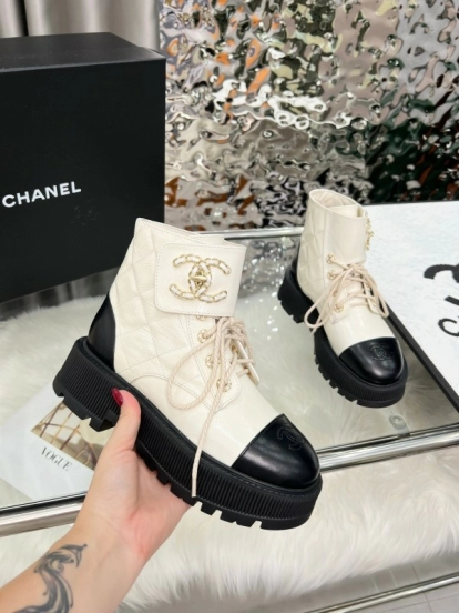 Chanel 2025/SS Autumn Winter New Boots with Double C Leather Buckle - LY00340