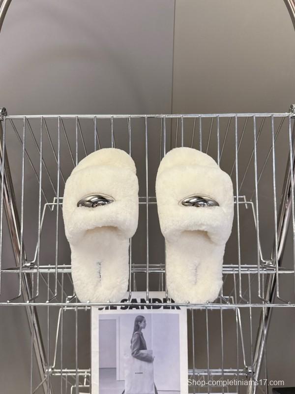 ALAÏA Fall/Winter 2025 Latest Fur Slippers - KFY00230