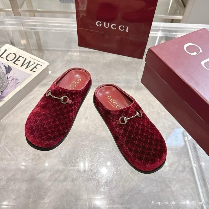 Gucci Women's Mule Shoes Velvet with Horsebit Detail - LY00240