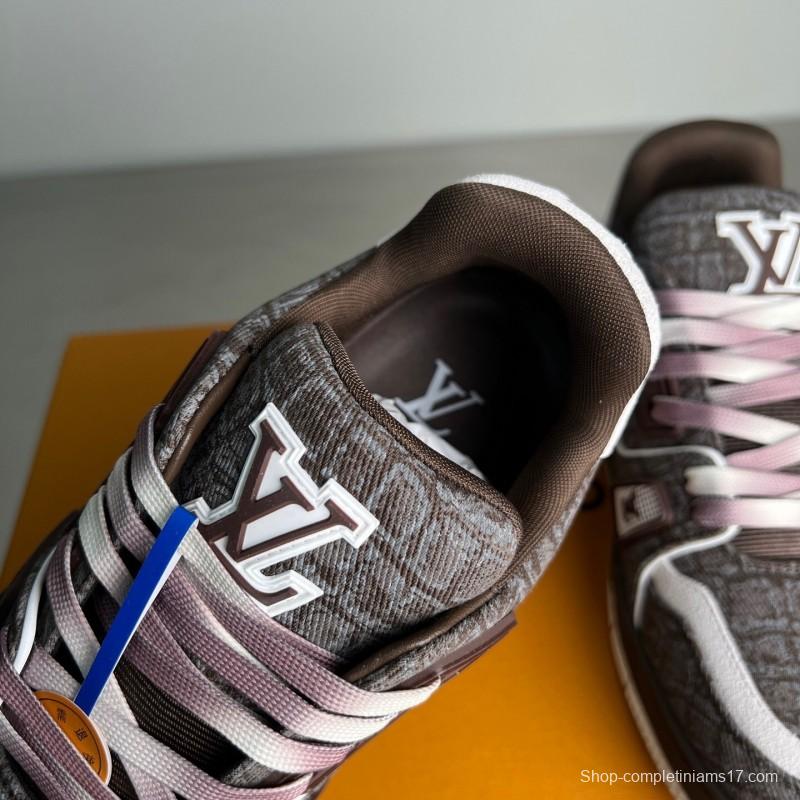 Louis Vuitton 2025 Spring/Summer Collection Luxury Sneakers with Signature Logo and Dual-Color TPU Outsole - YC