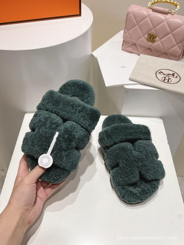 H Love Erjiu Full Wool Slippers with Slightly Curled Wool - LY00270