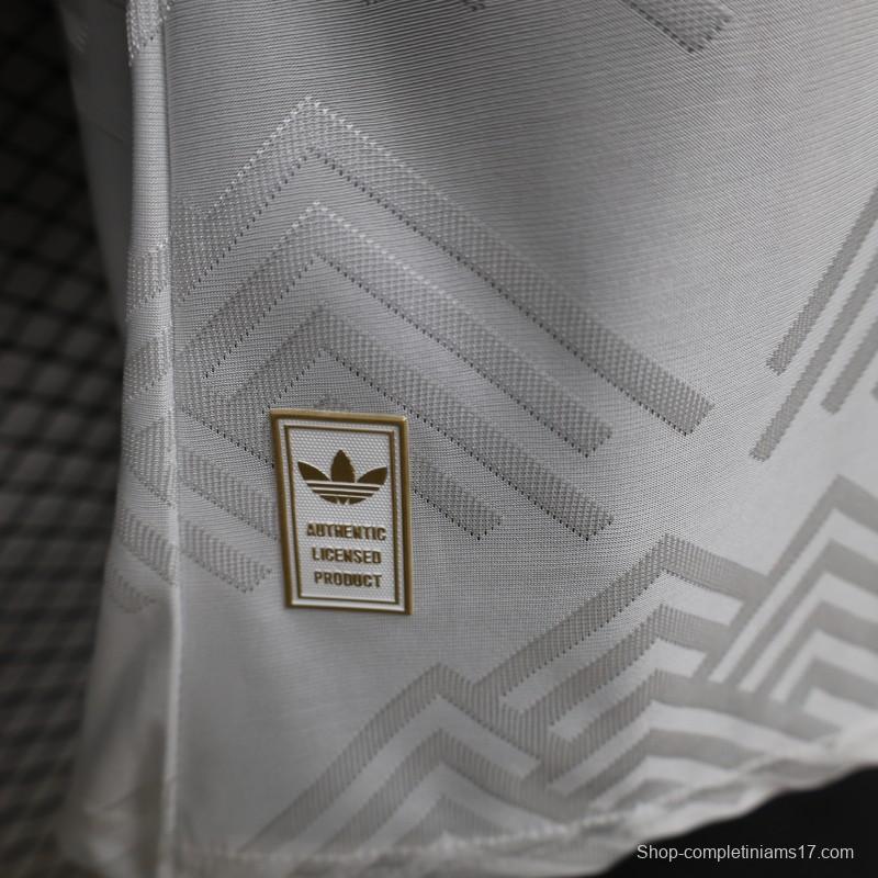 Player Version 26/27 Juventus White with Dark Green Special Edition Jersey