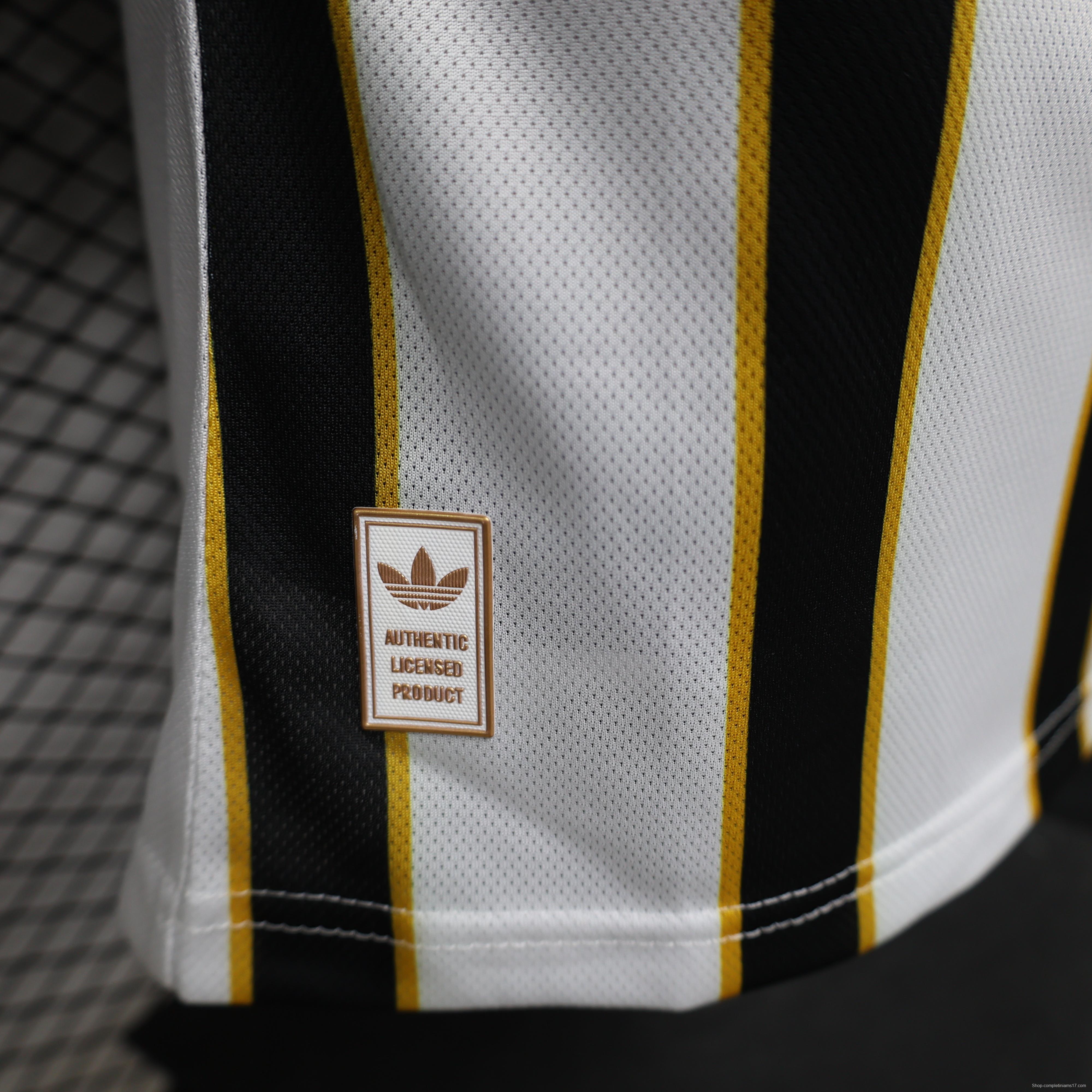 Player Version 25/26 Boca Juniors Away White & Black Vertical Stripes  Special Edition Jersey