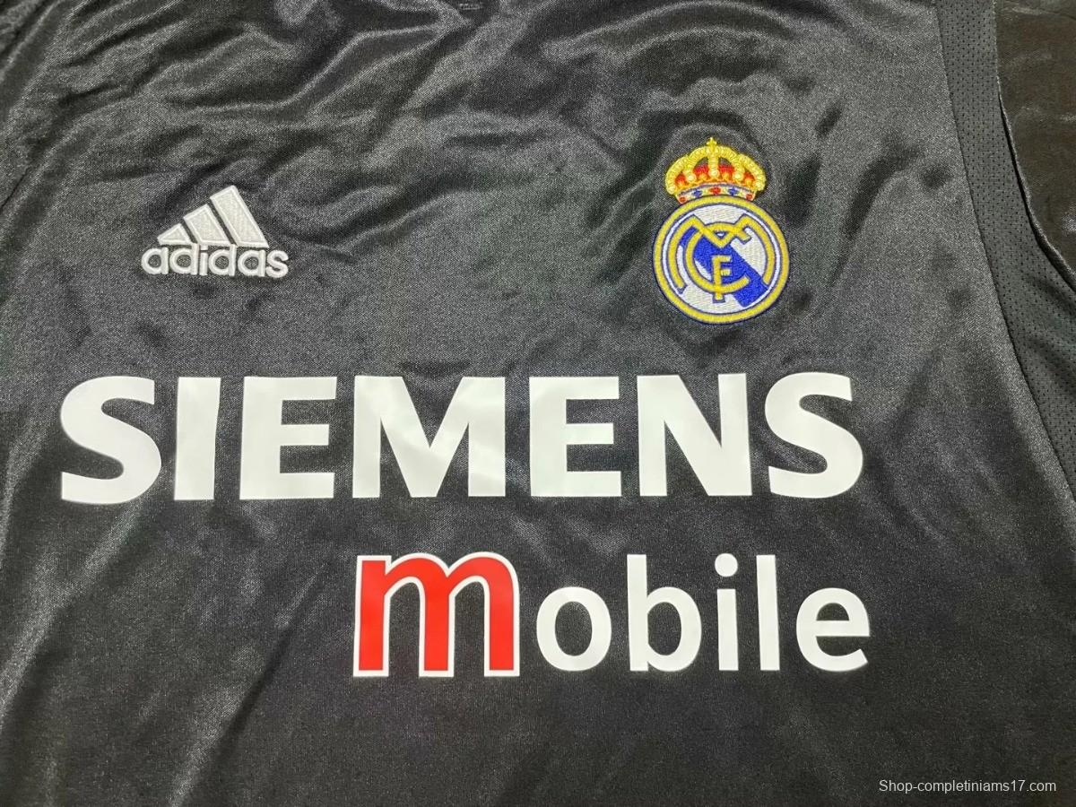 Retro 04/05 Real Madrid Third Black Jersey