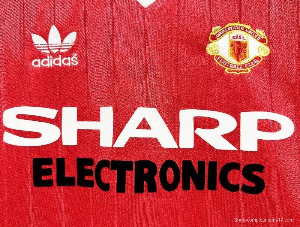 Retro 82/83 Manchester United Home Long Sleeve Jersey