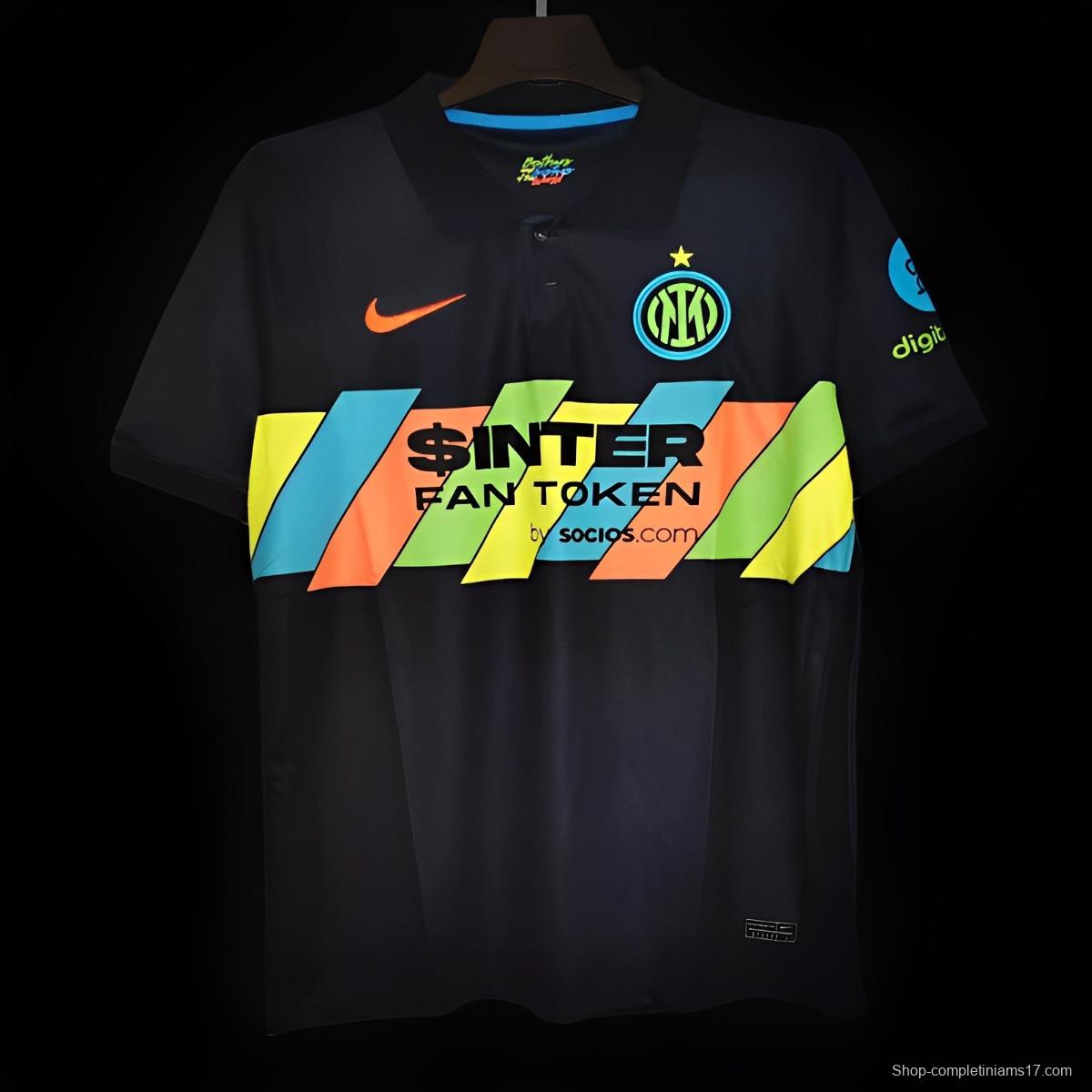 Retro 21/22 Inter Milan Third Black Jersey