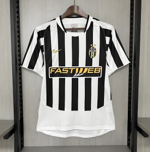 03/04 Retro Juventus Home Jersey