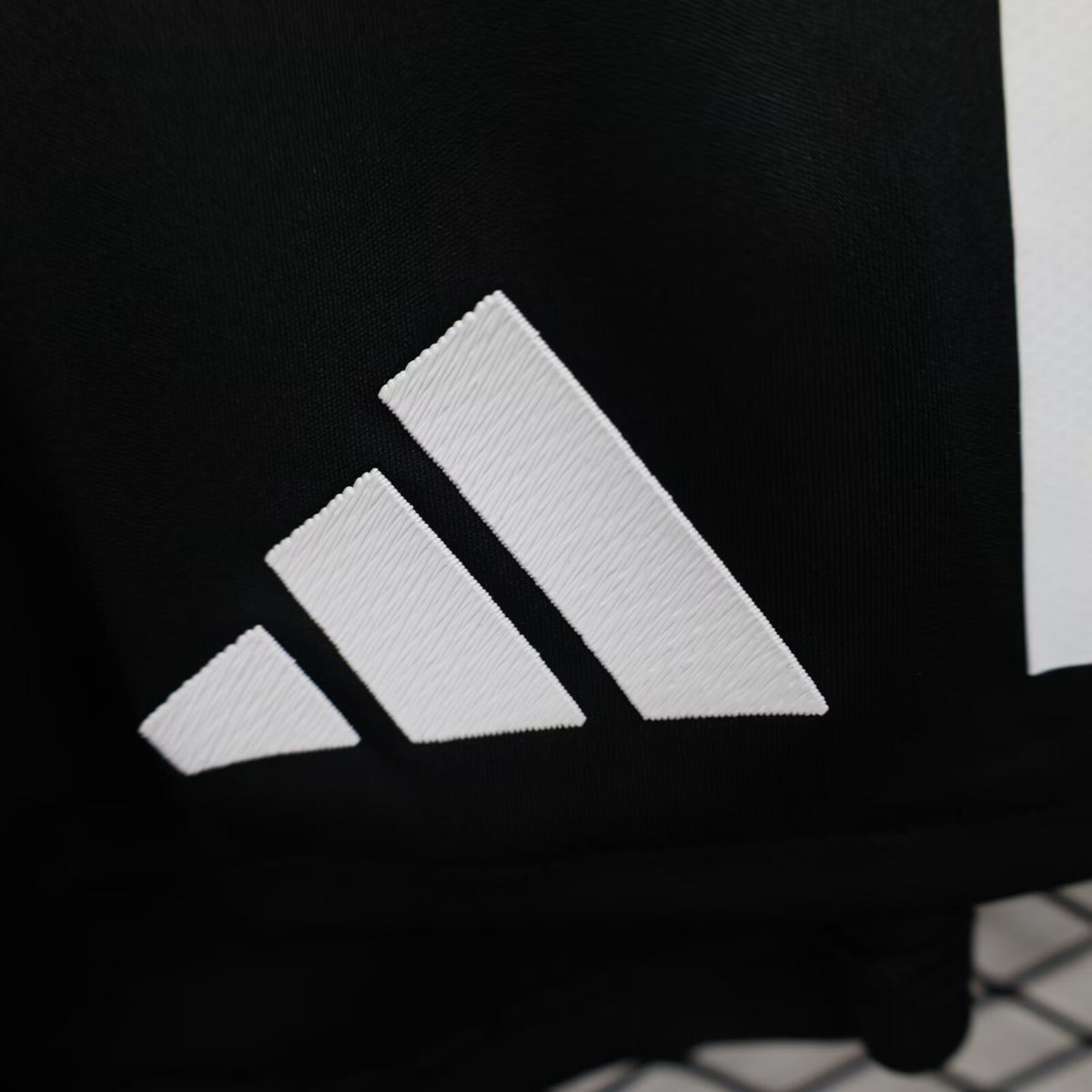 Player Version 25/26 Newcastle United Home Jersey